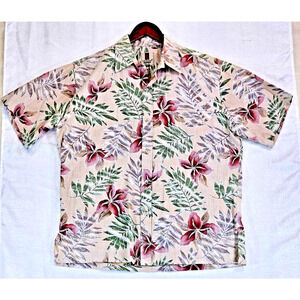 Tori Richard Honolulu Shirt Size Medium Hawaiian ButtonUp Short Sleeve Tropical